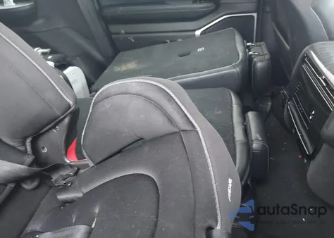 2022 Jeep Wagoneer Series Ii 4X4 from USA, damaged, VIN 1C4SJVBT8NS144515